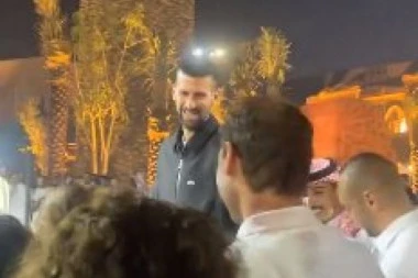 POTPUNA LUDNICA: Novak i Rafa izazvali pometnju na ulicama Rijada - fanovi su ostali u šoku! (VIDEO)