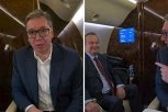 VUČIĆ I DAČIĆ NA PUTU ZA SLOVAČKU! Fantastična atmosfera u avionu: "Misli da ako je ustao u 7, da je ustao kao pekar" (VIDEO)