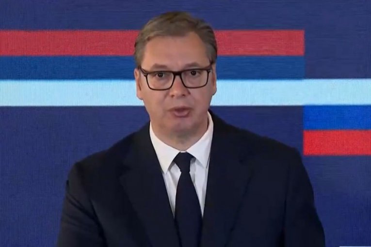 "SRBIJA OSUĐUJE SVAKI VID TERORIZMA I IZRAŽAVA SOLIDARNOST SA TURSKOM"! Predsednik Vučić izjavio saučešće porodicama ubijenih u terorističkom napadu u Ankari!