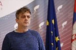 SERGEJ TRIFUNOVIĆ VAN SEBE NAKON PRESUDE: Suprugu čeka DEPORTACIJA, on hitno uradio OVO!