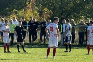 PITANJE POBEDNIKA JE REŠENO U PRVIH POLA SATA MEČA: Svrljižani će goste morati da potraže na drugim mečevima! (FOTO GALERIJA)