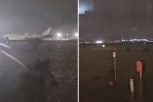 AERODROM U VALENSIJI POD VODOM! Jezivi snimci poplave koja je napravila haos u Španiji - nastadalo više od 90 ljudi! (VIDEO)