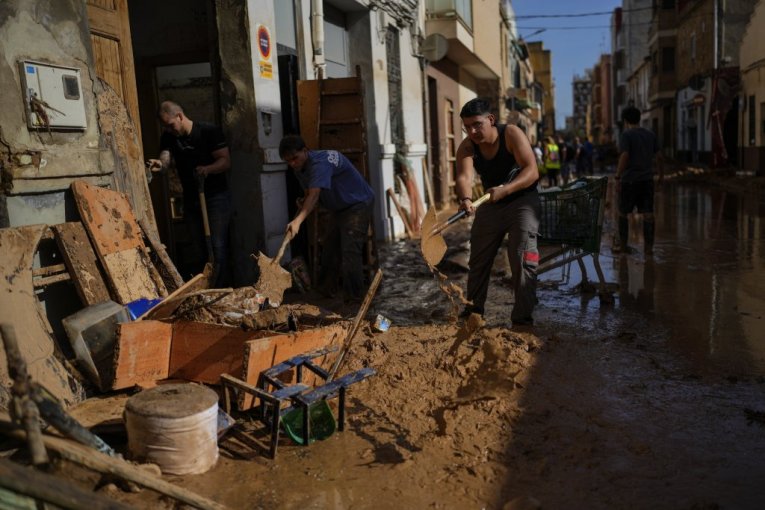 Tanjug/AP Photo/Manu Fernandez