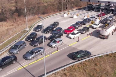 KOLONI SE NE VIDI KRAJ! Saobraćajni kolaps na Milošu Velikom! (FOTO)