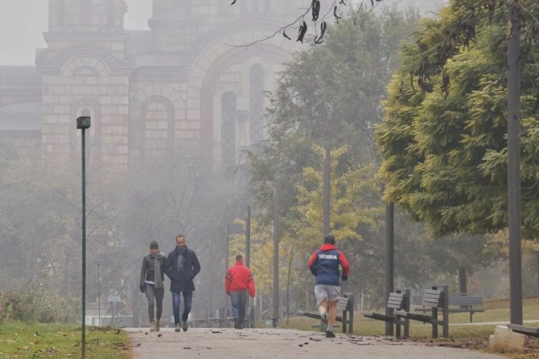 MAGLA I OBLACI UJUTRU, POPODNE RAZVEDRAVANJE! Evo kakvo nas vreme očekuje od ponedeljka!