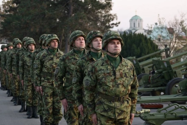 EVO KADA POČINJE OBAVEZNO SLUŽENJE VOJNOG ROKA! Poznato šta čeka PRVU GENERACIJU regruta u Srbiji!