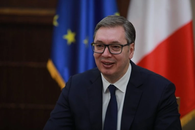 VUČIĆ I ČLANOVI VLADE STIGLI U BUDIMPEŠTU: Danas sednica Saveta za stratešku saradnju Srbije i Mađarske