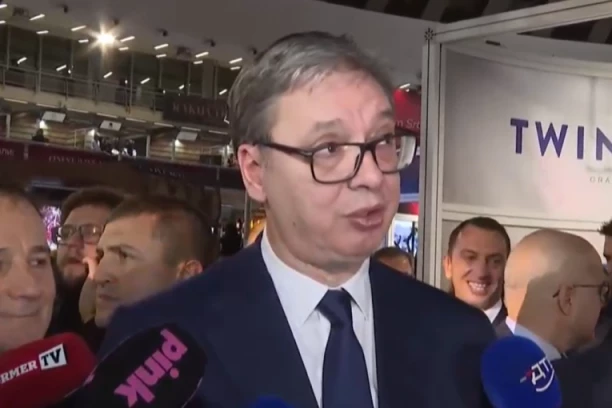 PREDSEDNIK VUČIĆ O ŠTRAJKU GLAĐU GORANA VESIĆA: "Žao mi je što to radi"!