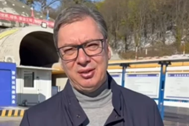 "ZA TAČNO DVE GODINE OTVARAMO CEO FRUŠKOGORSKI KORIDOR!" Vučić obišao radove: Radićemo, borićemo se, nema stajanja!