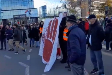 NE ODLAZIMO odavde dok svaki deo ne bude krvav! Zastrašujuća poruka opozicije sa PROTESTA U NOVOM SADU