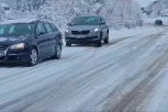 UPOZORENJE SVIM  VOZAČIMA! Ovom trasom u Srbiji su jedva i PUTARI PROŠLI!