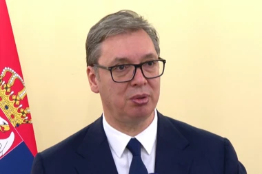 "BERLINER CAJTUNG" NAHVALIO SRPSKOG PREDSEDNIKA: Vučićev govor u Cirihu prikovao publiku za sedišta!