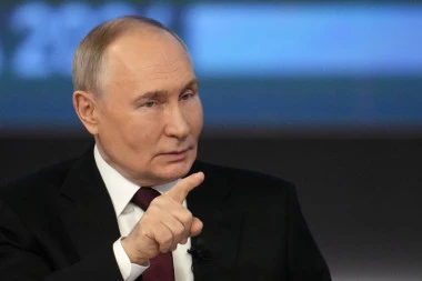 "UPRAVO SU MI JAVILE SPECIJALNE SLUŽBE" Putin saopštio najnoviju vest u vezi ukrajinskih aktivnosti