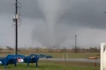 JEZIVE SCENE U TEKSASU! Pogledajte šta radi tornado! (VIDEO)