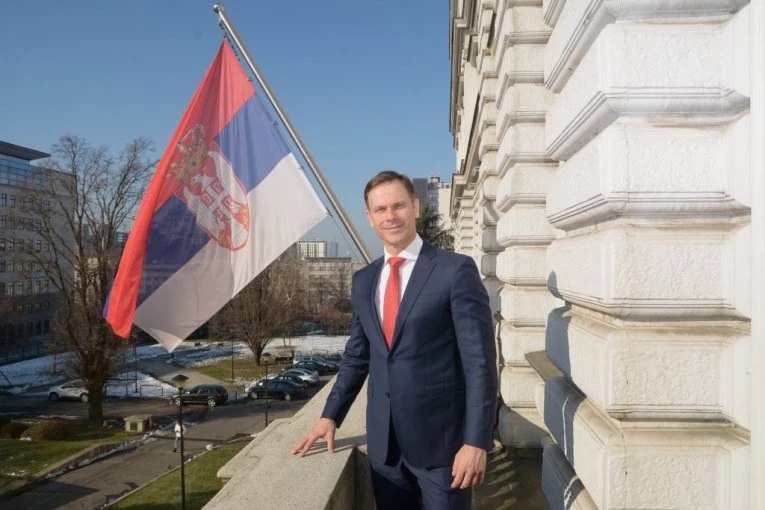 PREDLOG ZAKON O STAMBENIM KREDITIMA ZA MLADE PRED VLADOM POSLE BOŽIĆA! Ministar Mali: Obezbedili smo novac!