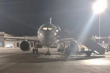 PONOVO HAVARIJA U AVIONU U JUŽNOJ KOREJI! Letilica sa skoro 200 putnika se odjednom zapalila - nastao pravi pakao (VIDEO)