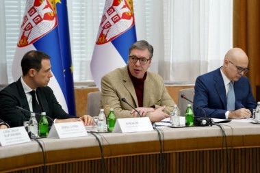 ZNA SE KO JE KURTIJU NAJVEĆI NEPRIJATELJ! Vučić: Oni žele Srbiju na kolenima - predsednik zamolio Vučevića za jednu stvar!