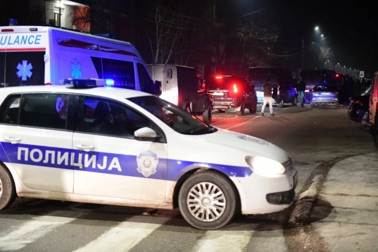 POLICIJSKI UVIĐAJ ZAVRŠEN, KAFANA HORORA PUSTA! Pripadnici MUP obezbeđuju mesto zločina u Jagodini! (VIDEO)