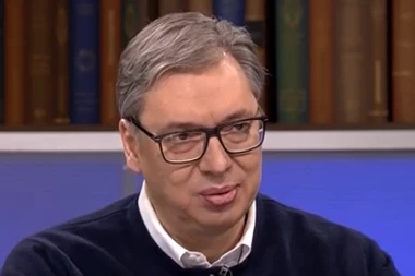 SNAŽNA PORUKA PREDSEDNIKA VUČIĆA: Izabrao sam da verno služim SVOM NARODU!