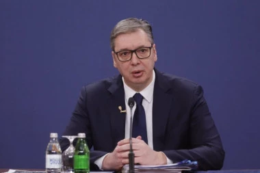 "POTPISAĆU ODLUKU O POMILOVANJU NAJKASNIJE U SREDU"! Predsednik Vučić o ispunjenju studentskih zahteva