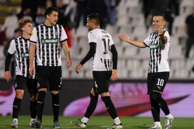 PARTIZAN GAZI SURDULIČANE: Kovač svojom egzekucijom udvostručio prednost crno-belih!