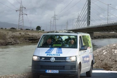 RAZVELA SE, PA SA SINOM SKOČILA U REKU! Dramatična potraga po Morači u Podgorici